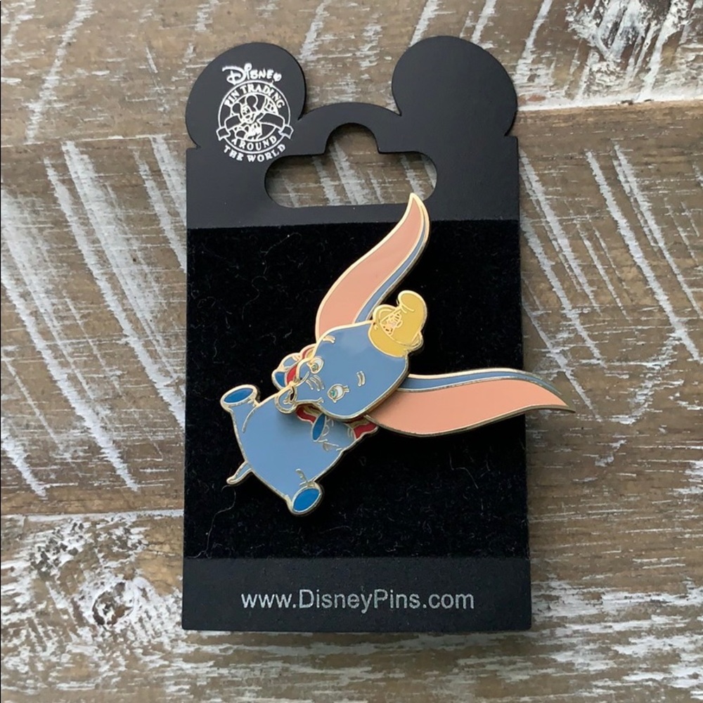 Disney Dumbo Flying Big Movable Ears
